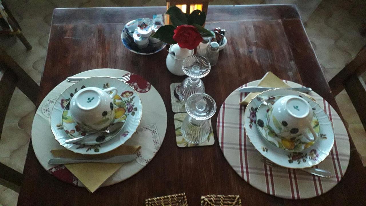B&B Le Camelie Del Bosco Baiardo Zewnętrze zdjęcie